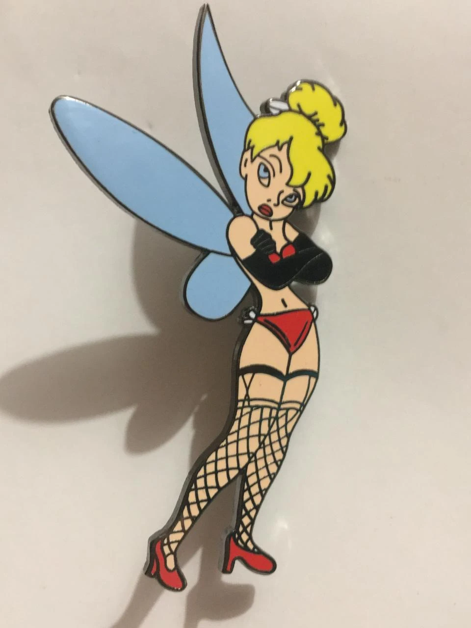 Rare pin's fantasy Fée Clochette sexy Edition Limitée 150 ex